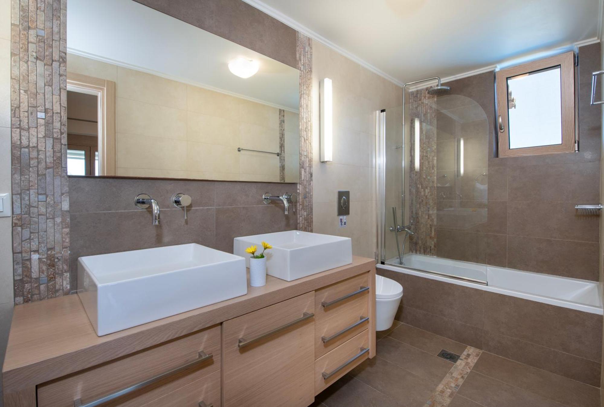 Four Seasons Private Villa - Seaview - Big Heated Pool - Gym - Sport Activities 구베스 외부 사진